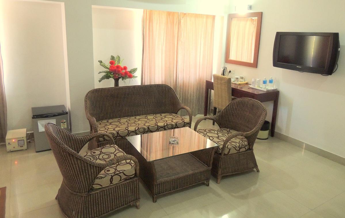 ホテルAroma Residency Tinsukia エクステリア 写真